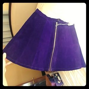 Purple Suede/leather zip open skirt